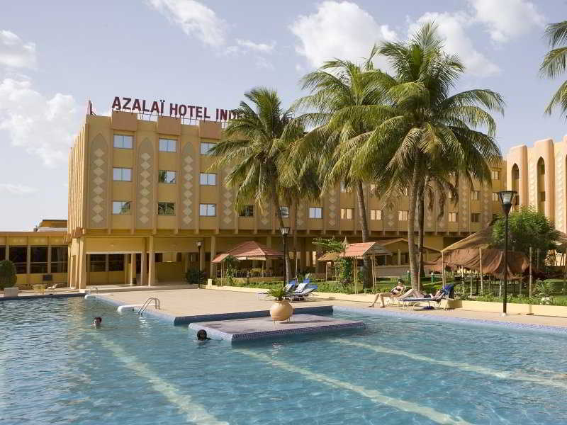 Azalai Hotel Independance Уагадугу Екстериор снимка